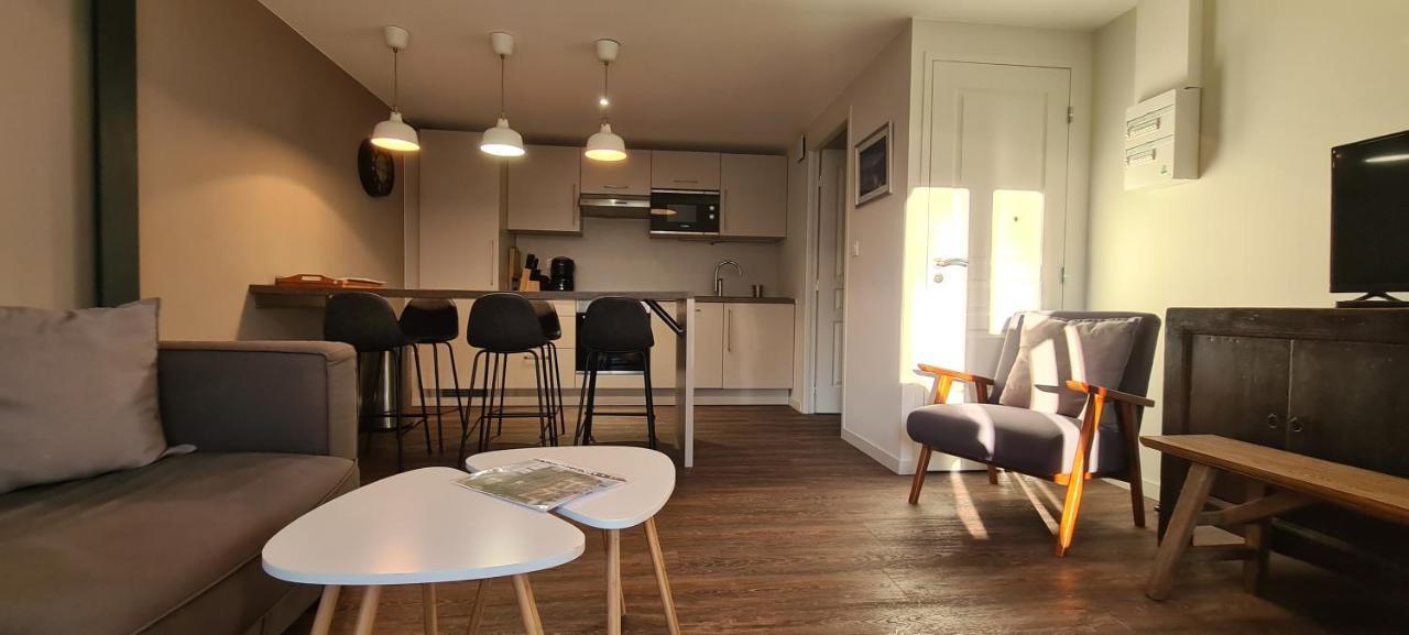 Gites Du Domaine De La Gauderie Sanilhac  エクステリア 写真